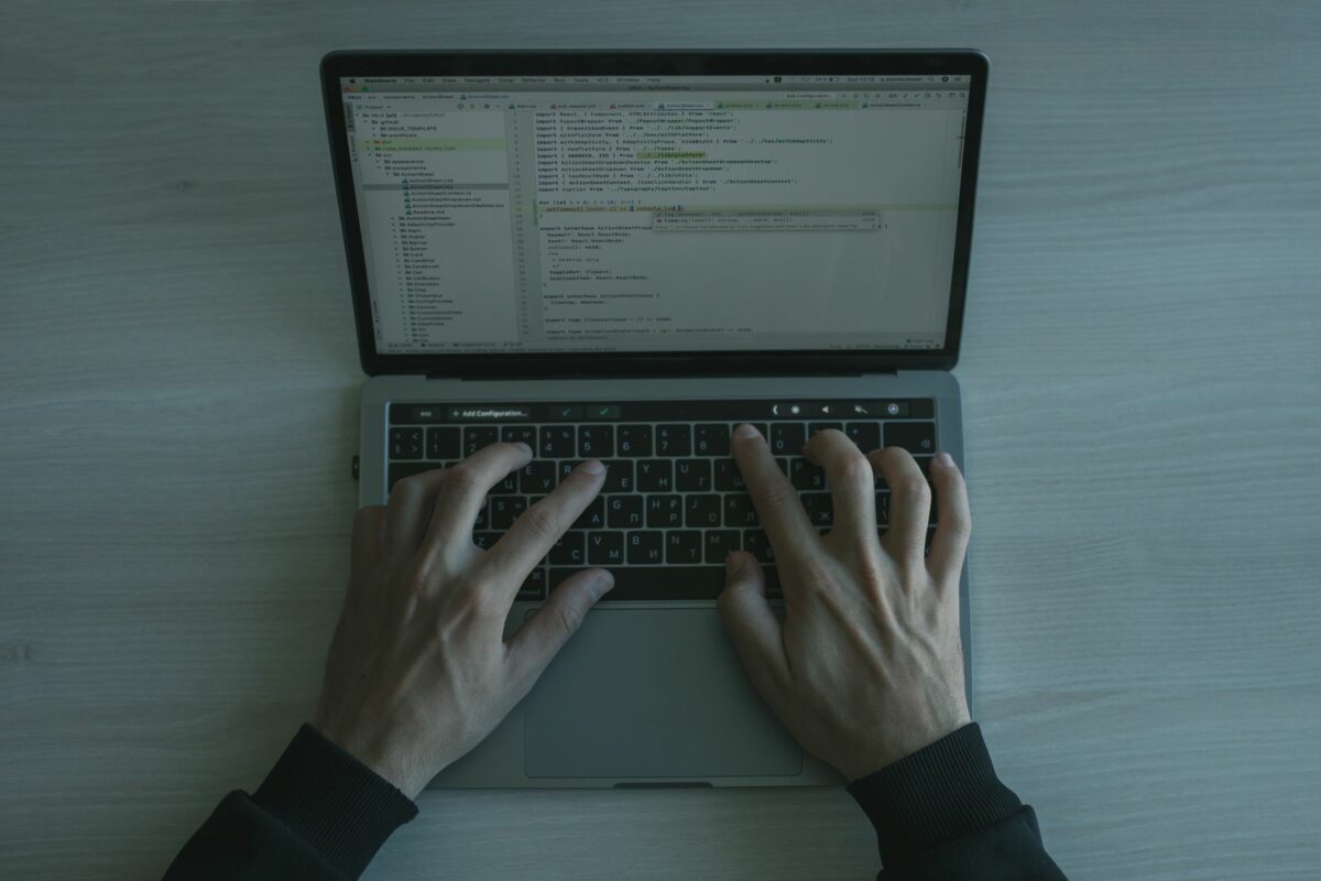 Next.js : deux failles critiques corrigées, passer en 16.4.1 ou 15.5.28